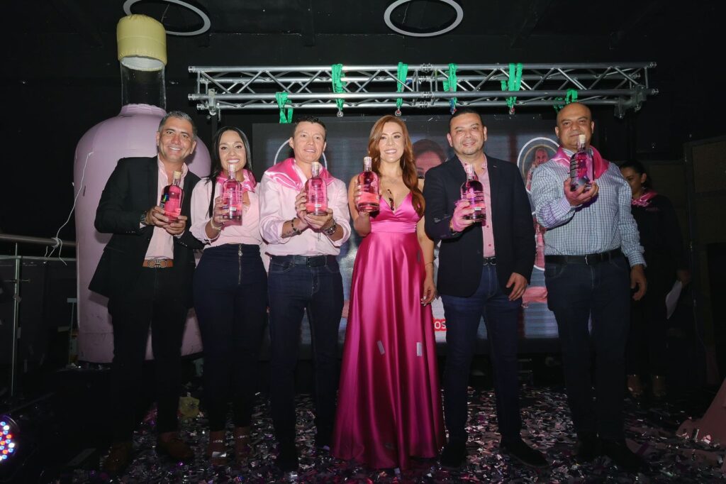 Volvió al mercado el esperado Aguardiente Rosado Volvió al mercado el esperado Aguardiente Rosado