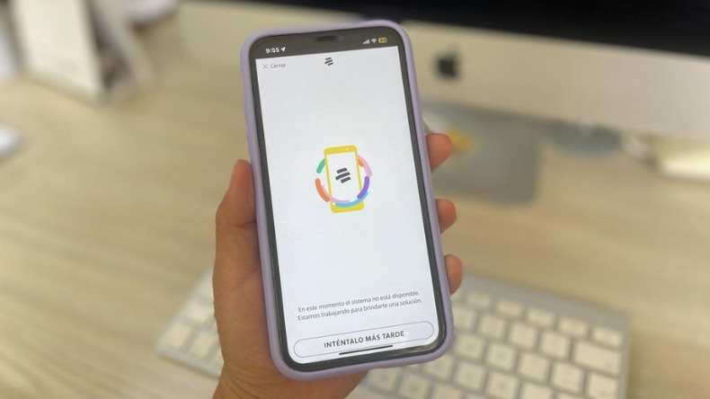 App de Bancolombia lleva dos días fuera de servicio App de Bancolombia lleva dos días fuera de servicio