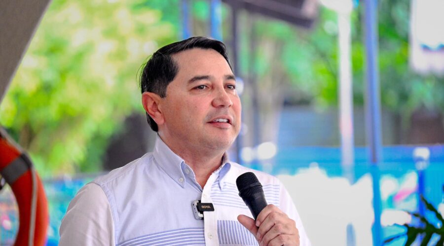 Juez ordena a Hurtado retractarse de acusaciones contra concejal Zambrano Juez ordena a Hurtado retractarse de acusaciones contra concejal Zambrano