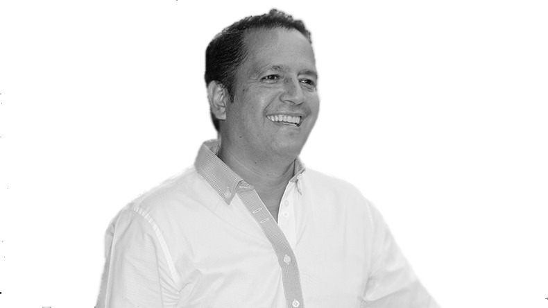 Avance en inversión, retroceso en garantías electorales