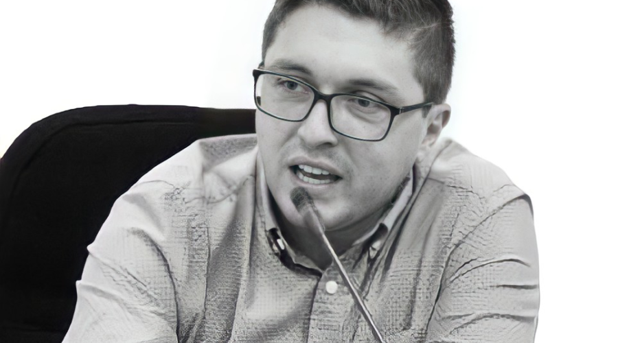 A vísperas del aniversario