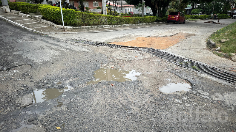 Colapso del alcantarillado continúa agobiando a los residentes del Jordán