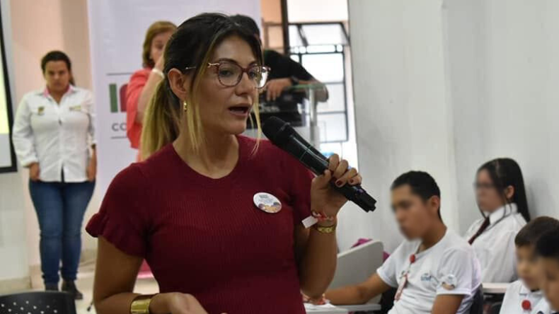 Petro designó a ibaguereña como nueva superintendente de Vigilancia Petro designó a ibaguereña como nueva superintendente de Vigilancia