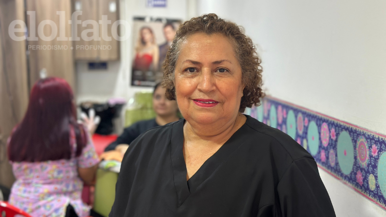 ‘Amiga Ludy’, así conocen a la ibaguereña que trabaja como estilista hace 40 años ‘Amiga Ludy’, así conocen a la ibaguereña que trabaja como estilista hace 40 años