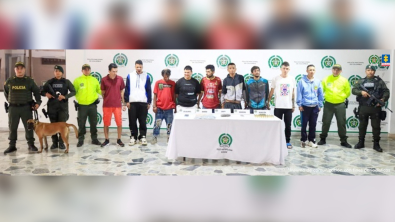 Caen 11 presuntos integrantes de banda que vendía drogas en Ibagué Caen 11 presuntos integrantes de banda que vendía drogas en Ibagué