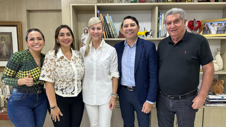 Hurtado ahora es de la U, el cuarto partido de su carrera política Hurtado ahora es de la U, el cuarto partido de su carrera política