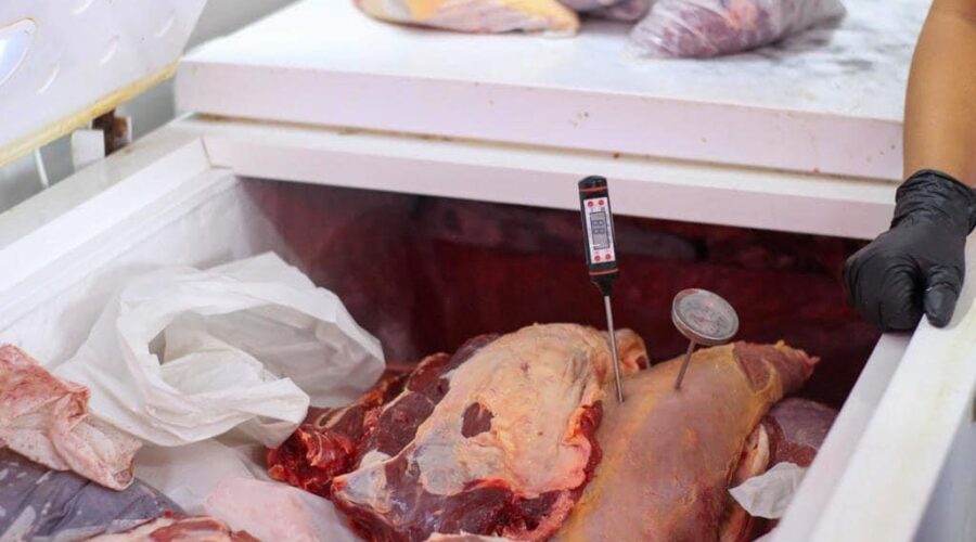Tenga en cuenta estas señales para identificar carne en mal estado Tenga en cuenta estas señales para identificar carne en mal estado