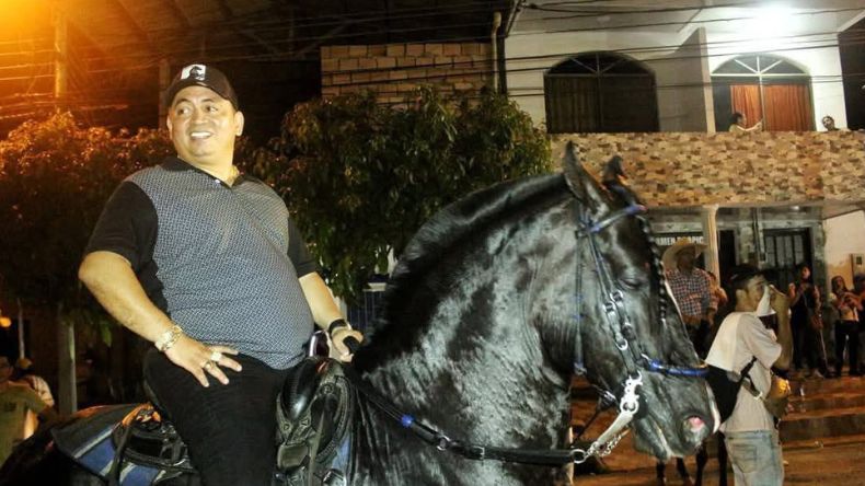 Muere caballo durante cabalgata en Carmen de Apicalá Muere caballo durante cabalgata en Carmen de Apicalá