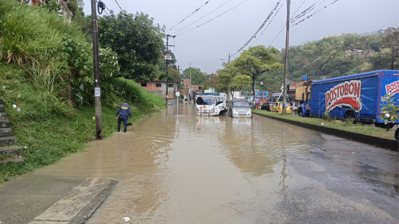 12 emergencias se registraron en Ibagué por fuertes lluvias 12 emergencias se registraron en Ibagué por fuertes lluvias