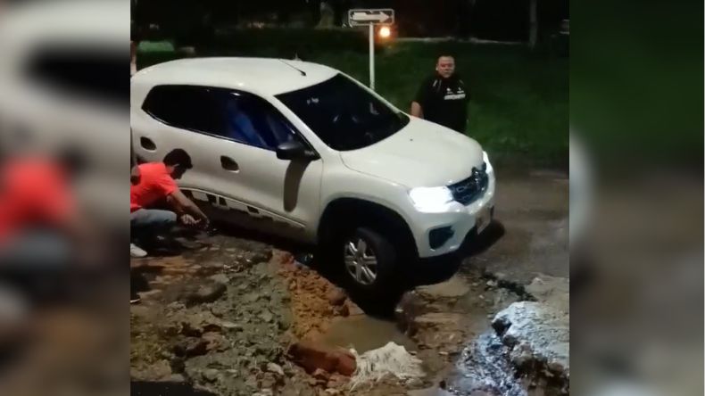 Mal estado de las calles de Rincón de Piedra Pintada sigue ocasionando accidentes Mal estado de las calles de Rincón de Piedra Pintada sigue ocasionando accidentes