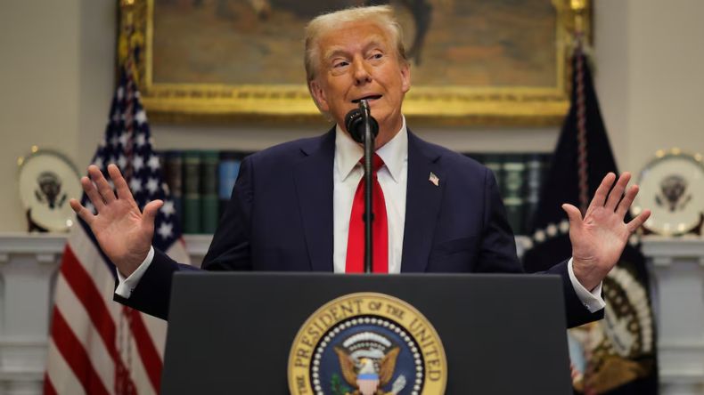 Trump aprobó redadas migratorias en escuelas, iglesias y hospitales Trump aprobó redadas migratorias en escuelas, iglesias y hospitales