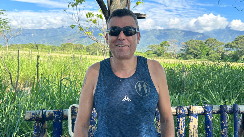 El hombre que encontró en la ceguera una oportunidad para mejorar su vida El hombre que encontró en la ceguera una oportunidad para mejorar su vida