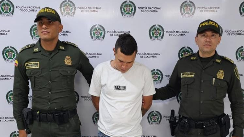Capturan a hombre en Ibagué mientras intentaba robar $42 millones Capturan a hombre en Ibagué mientras intentaba robar $42 millones