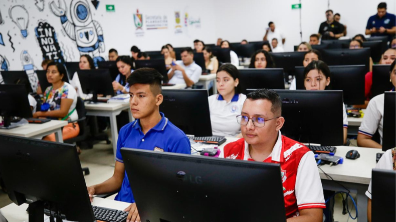 Inauguraron el primer Centro de Innovación Tecnológica en El Espinal Inauguraron el primer Centro de Innovación Tecnológica en El Espinal