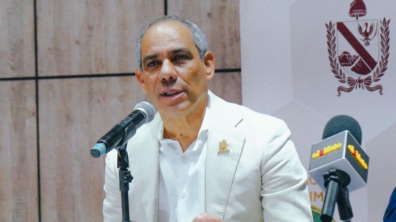 Llegada del general Zapateiro como asesor al Tolima genera críticas Llegada del general Zapateiro como asesor al Tolima genera críticas