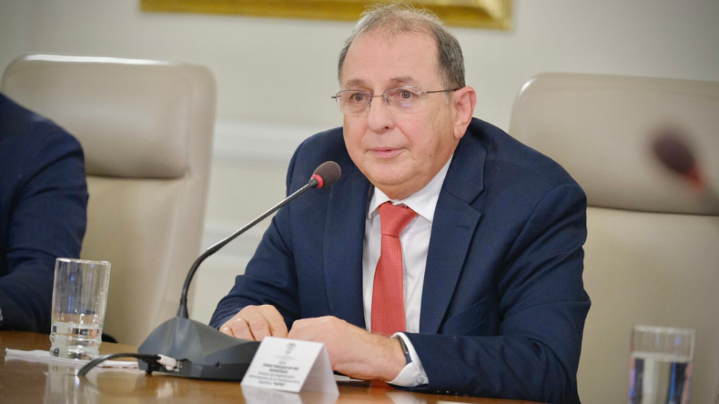 Jorge Rojas renunció al Dapre tras polémico Consejo de Ministros Jorge Rojas renunció al Dapre tras polémico Consejo de Ministros