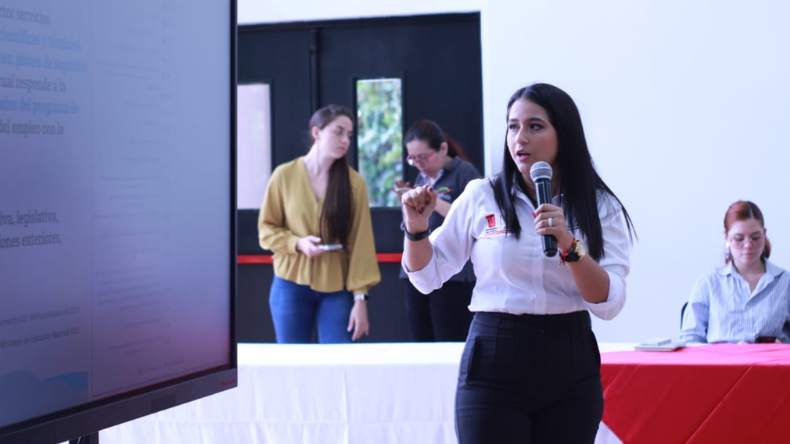 Persecución laboral y ataques personales: las razones tras la renuncia de la directora del programa de Derecho de la Universidad del Tolima Persecución laboral y ataques personales: las razones tras la renuncia de la directora del programa de Derecho de la Universidad del Tolima