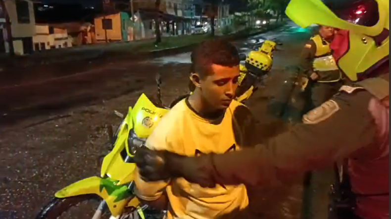 Joven acusado de robar a taxista en Ibagué fue capturado por la Policía Joven acusado de robar a taxista en Ibagué fue capturado por la Policía