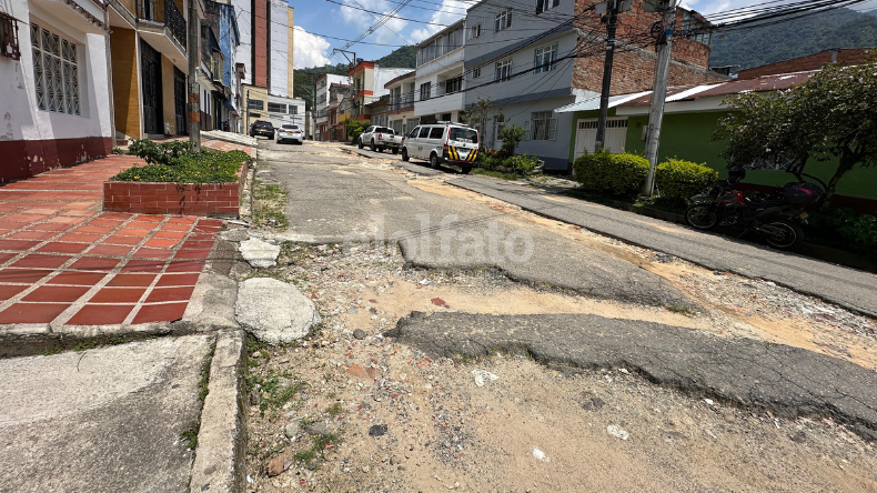 Al barrio Belén no llegó el show de la ‘Ambulancia Vial’ de la Alcaldía de Ibagué Al barrio Belén no llegó el show de la ‘Ambulancia Vial’ de la Alcaldía de Ibagué