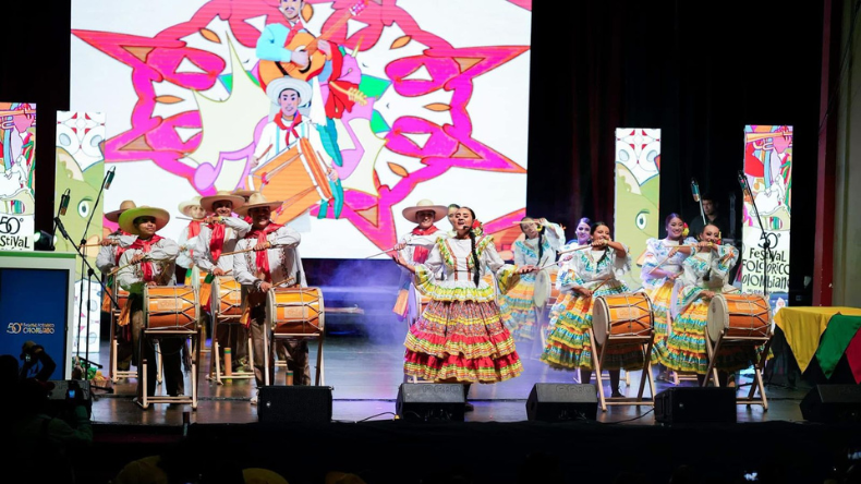 Abren convocatoria para artistas en el 51° Festival Folclórico Colombiano Abren convocatoria para artistas en el 51° Festival Folclórico Colombiano