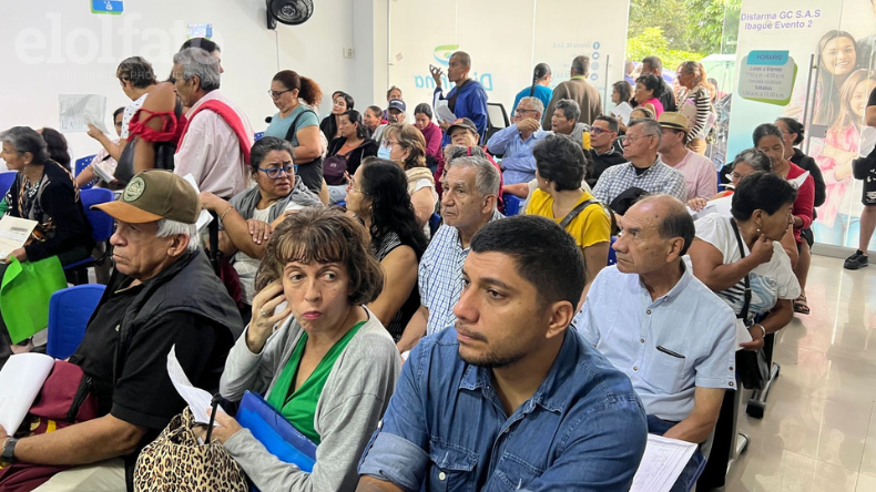 Denuncian demoras en la entrega de medicamentos en Disfarma Denuncian demoras en la entrega de medicamentos en Disfarma