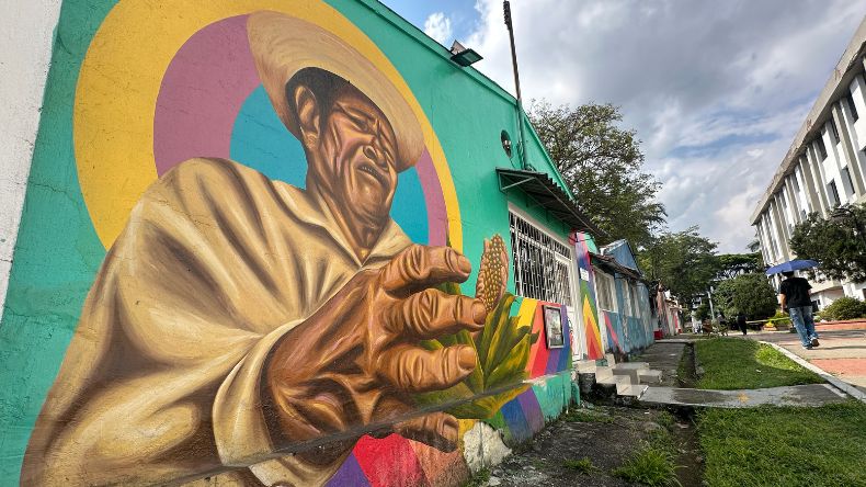 Estudiantes de la UT resignifican el campus a través de murales