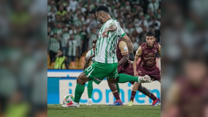 Con un polémico penal Nacional venció 4-3 a Deportes Tolima