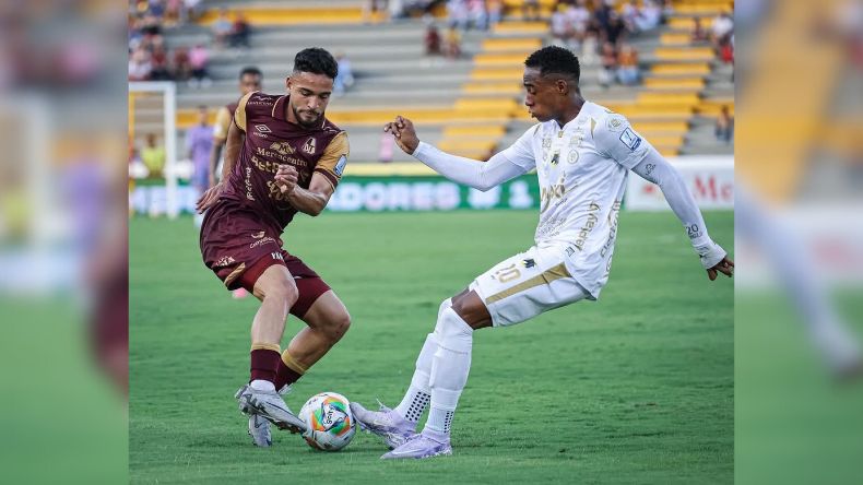 Deportes Tolima le ganó 1-0 a Llaneros, pero su fútbol no convence a la hinchada Deportes Tolima le ganó 1-0 a Llaneros, pero su fútbol no convence a la hinchada