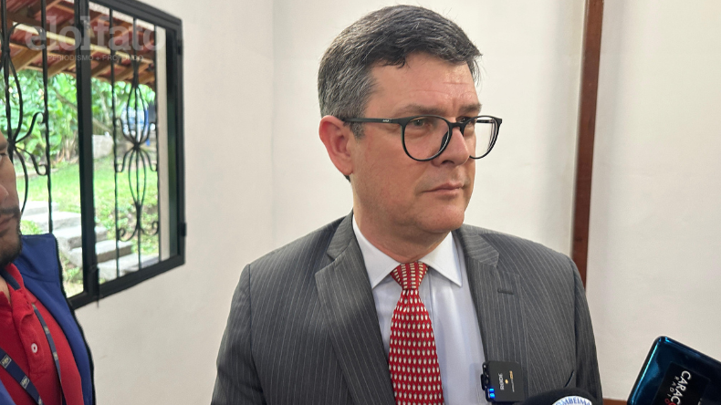 «Debemos ser creativos para que los estudiantes puedan graduarse»: rector de la Unibagué «Debemos ser creativos para que los estudiantes puedan graduarse»: rector de la Unibagué