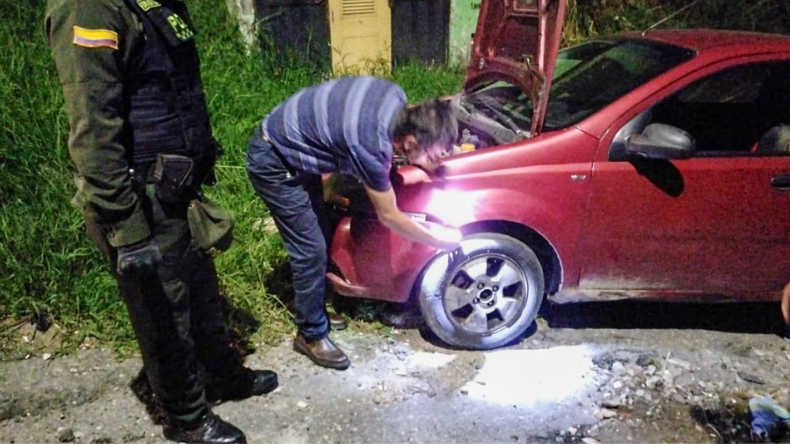 En menos de una hora recuperan vehículo que había sido robado en la plaza de la 21 En menos de una hora recuperan vehículo que había sido robado en la plaza de la 21