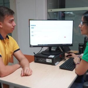 Canadá ofrece 60 empleos a colombianos con sueldos de $13 millones Canadá ofrece 60 empleos a colombianos con sueldos de $13 millones