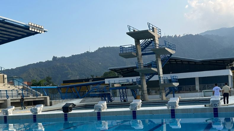 Lista la plataforma de saltos ornamentales en las Piscinas Olímpicas de la 42 Lista la plataforma de saltos ornamentales en las Piscinas Olímpicas de la 42