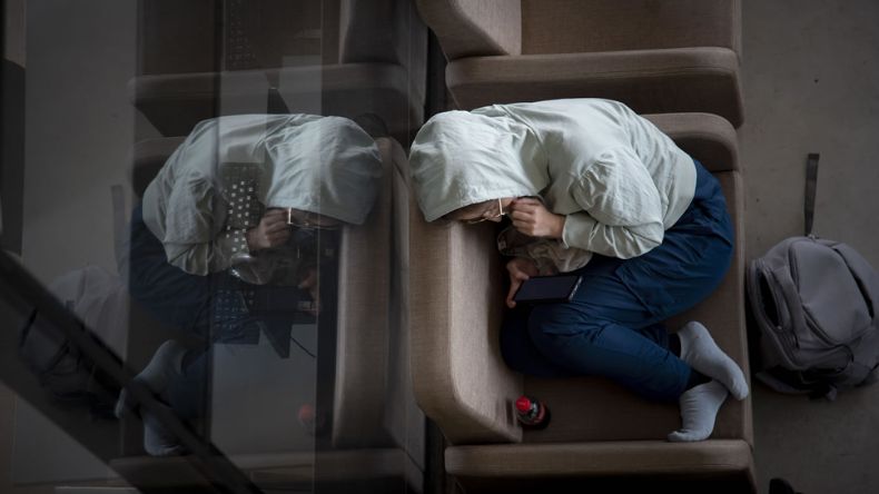 Expertos cuestionan enfoque de salud mental en Colombia Expertos cuestionan enfoque de salud mental en Colombia