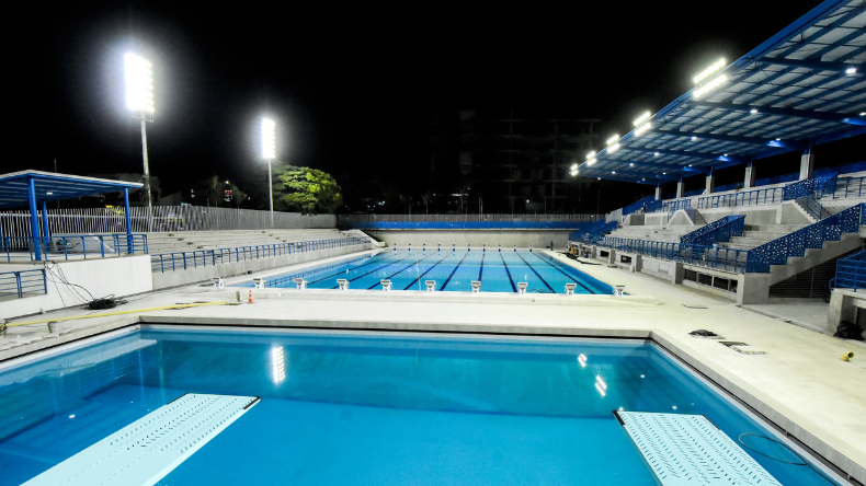 Realizaron pruebas de iluminación en las piscinas de la calle 42 de Ibagué Realizaron pruebas de iluminación en las piscinas de la calle 42 de Ibagué