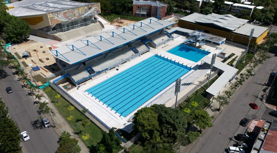 Críticas por desfile de inauguración de las piscinas de la 42: “Es una burla para los ibaguereños” Críticas por desfile de inauguración de las piscinas de la 42: “Es una burla para los ibaguereños”