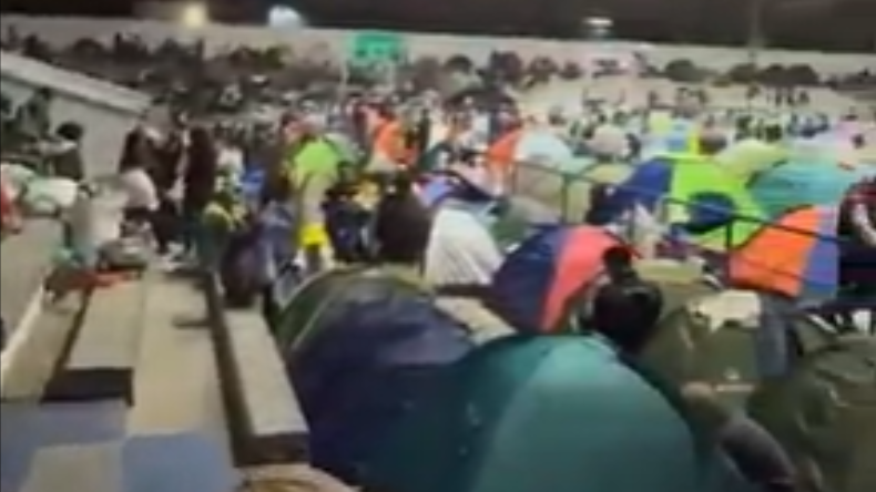 Toma indígena en la Universidad Nacional complica el reinicio de clases Toma indígena en la Universidad Nacional complica el reinicio de clases