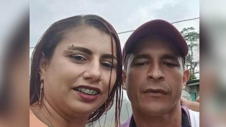Hombre borracho atacó a machete a su esposa e hijo de tres años en Falan Hombre borracho atacó a machete a su esposa e hijo de tres años en Falan
