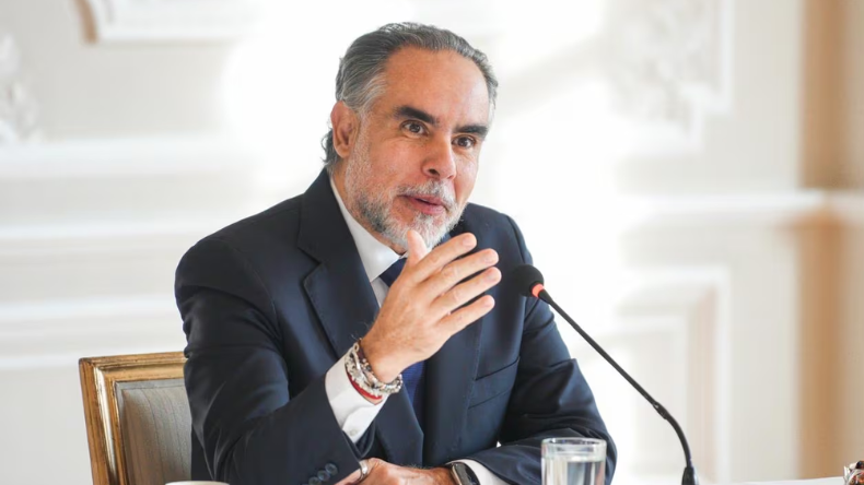 MinInterior anuncia programa de ‘Gestores de Convivencia’ con más de 12.000 jóvenes beneficiados MinInterior anuncia programa de ‘Gestores de Convivencia’ con más de 12.000 jóvenes beneficiados