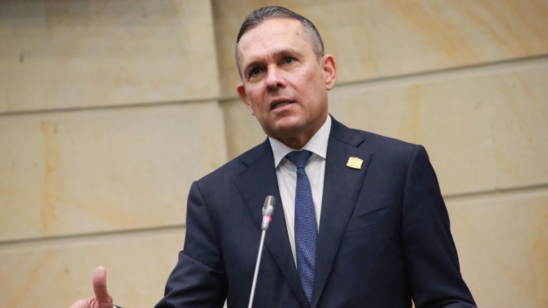 Presidente del Congreso denuncia golpe de Estado por parte de Petro Presidente del Congreso denuncia golpe de Estado por parte de Petro