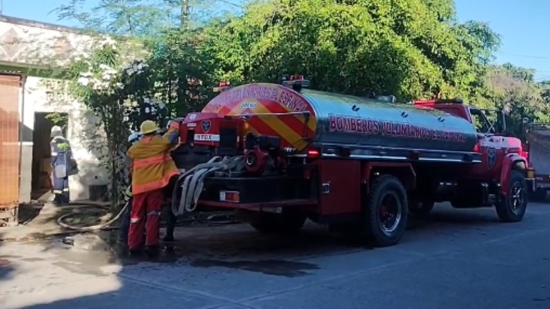 Controlan incendio estructural en una vivienda de El Espinal Controlan incendio estructural en una vivienda de El Espinal