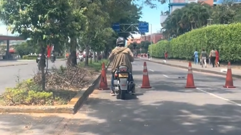 Reportan caos vehicular en la avenida Guabinal por cierre de vías sin aviso previo Reportan caos vehicular en la avenida Guabinal por cierre de vías sin aviso previo