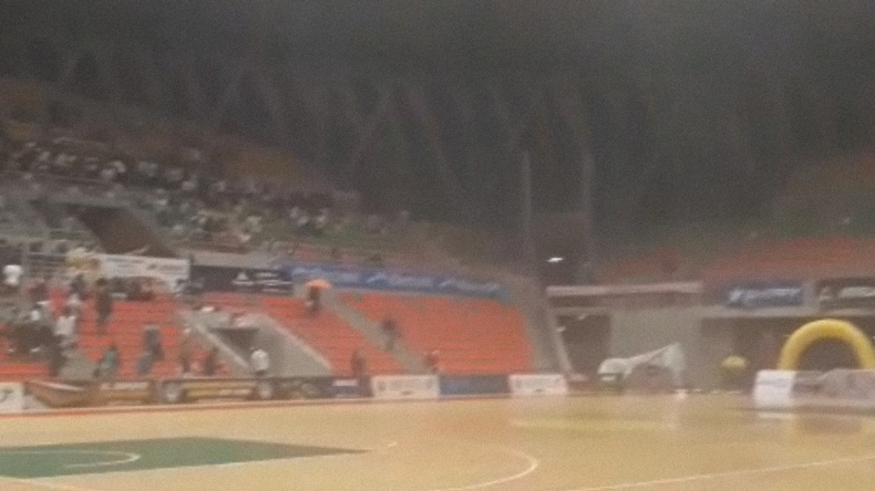 Lluvias colapsaron el techo del Coliseo Mayor de Ibagué Lluvias colapsaron el techo del Coliseo Mayor de Ibagué