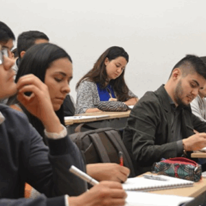 Abren 3.000 becas para estudiar en el Sena y universidades públicas y privadas