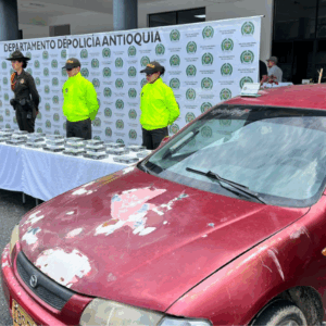 Incautan más de 50 kilos de cocaína del Clan del Golfo Incautan más de 50 kilos de cocaína del Clan del Golfo