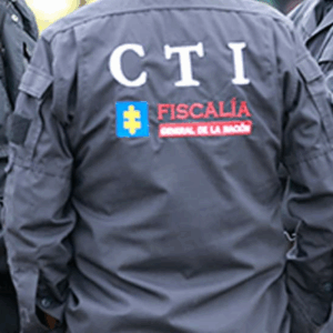 ELN retiene a dos agentes del CTI en Arauca