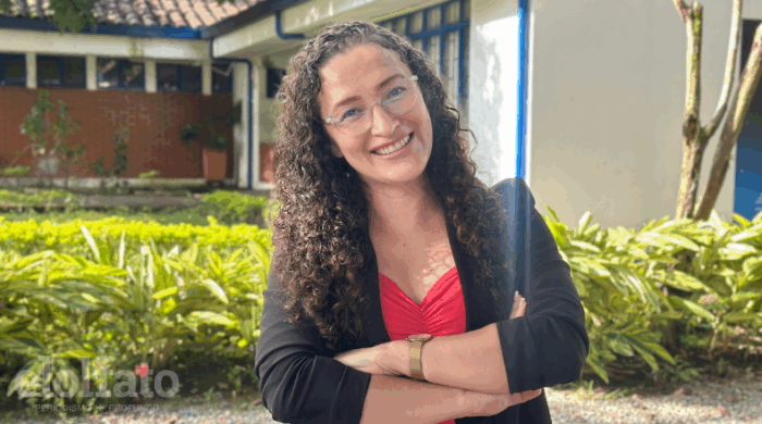 La inspiradora historia de una madre que pasó de las calles a las aulas