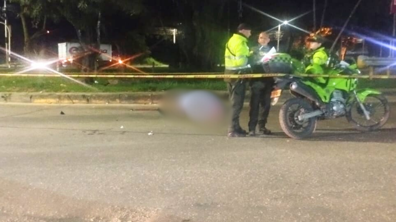 Motociclista murió en la glorieta de Mirolindo Motociclista murió en la glorieta de Mirolindo