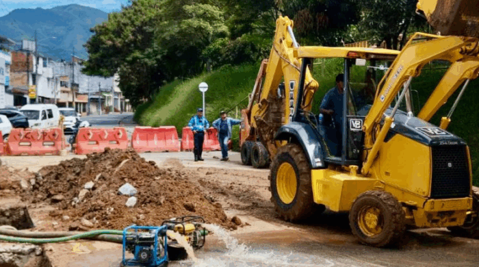 Reparan daño en tubería que afecta a varios barrios del sur de Ibagué