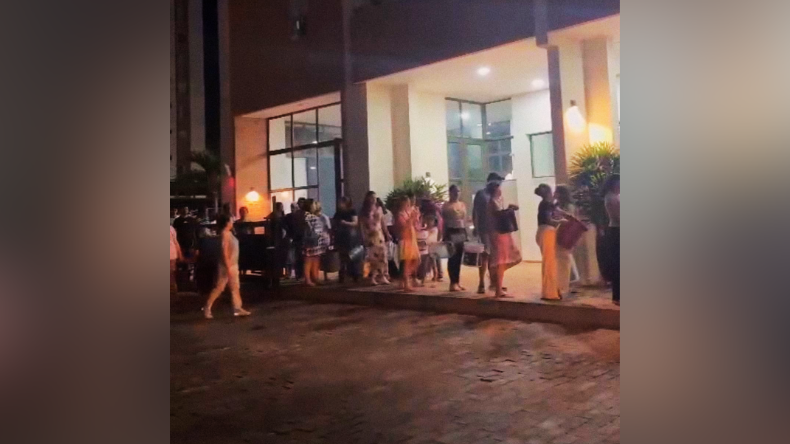 Denuncian tres días sin agua en conjunto Mallorca La Samaria en Ibagué Denuncian tres días sin agua en conjunto Mallorca La Samaria en Ibagué