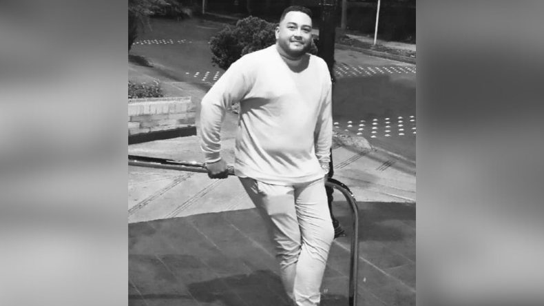 Le robaron la cadena a un hombre que murió en grave accidente en Ibagué